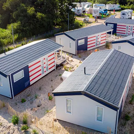 41 Holiday home *